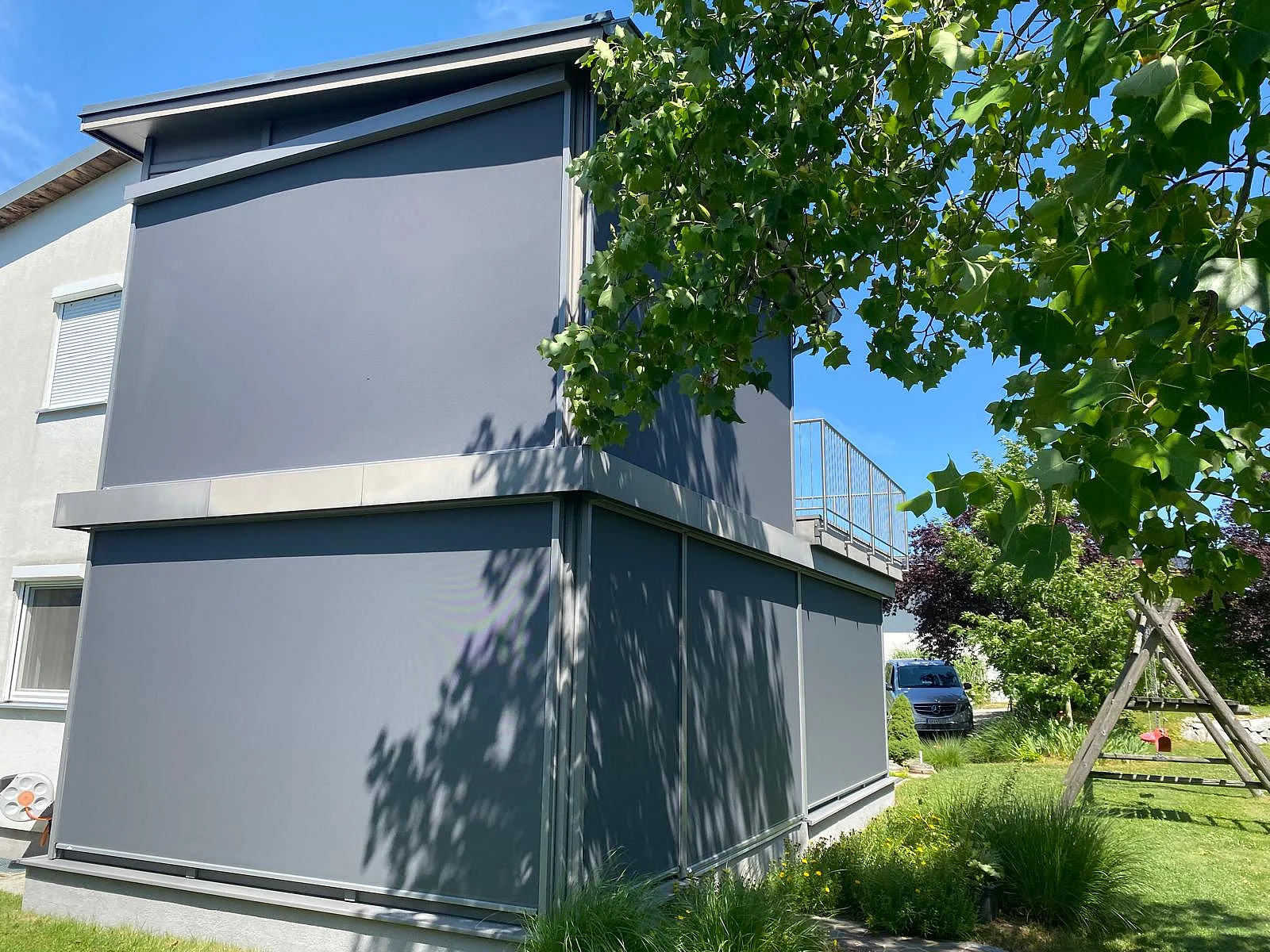 ZIP-Screen bei Fassade – Ansicht 2